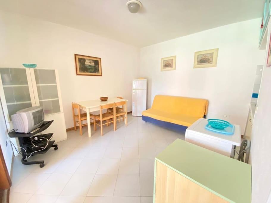 Cinta 1 Apartment San Teodoro  Luaran gambar